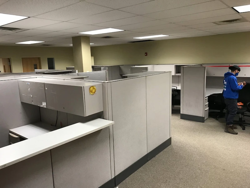 Commercial cleanout before JunkDoctors service