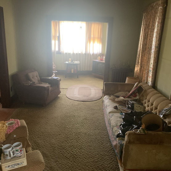 Foreclosure Cleanout Lower Fairmount NJ